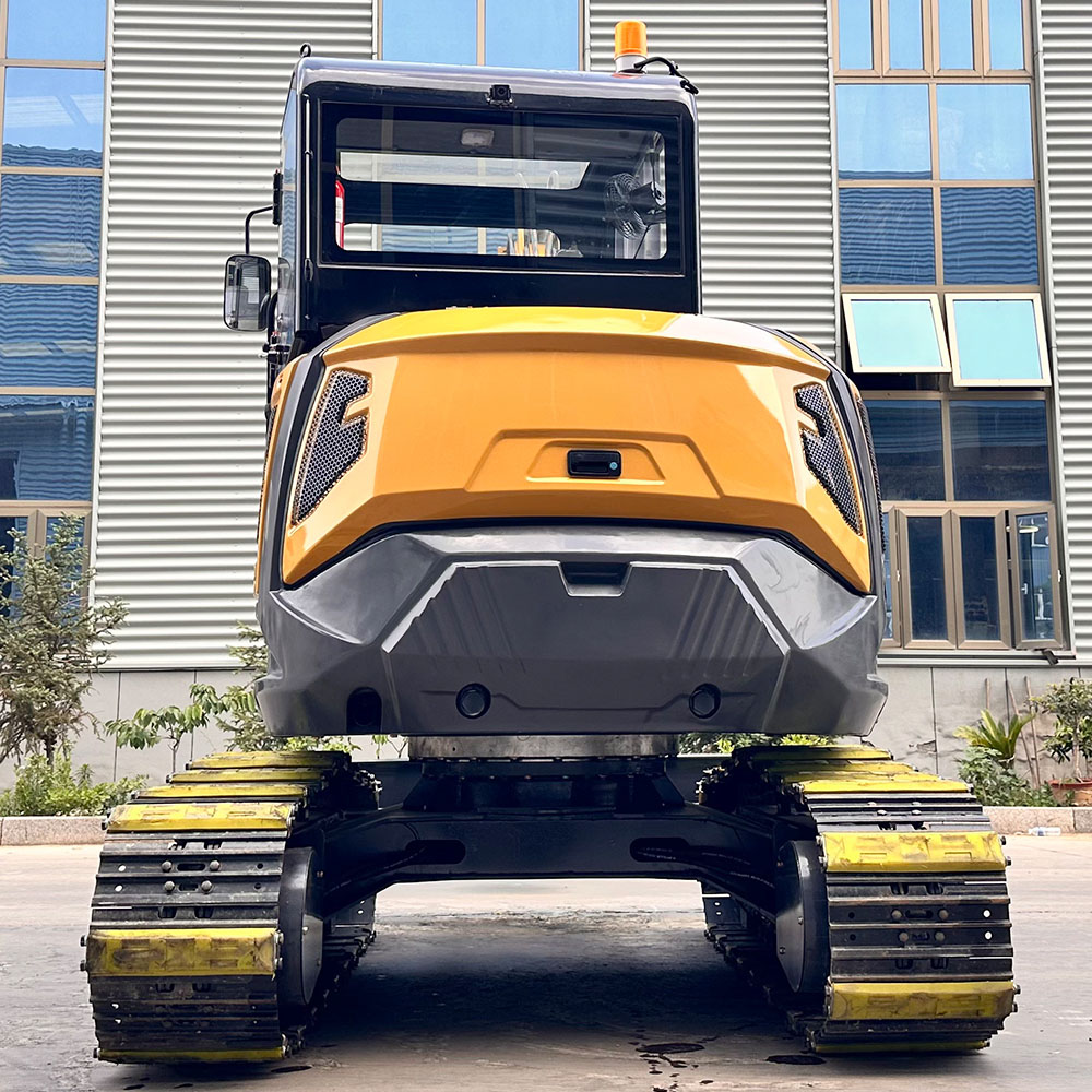 حفارة 6 طن للبيع