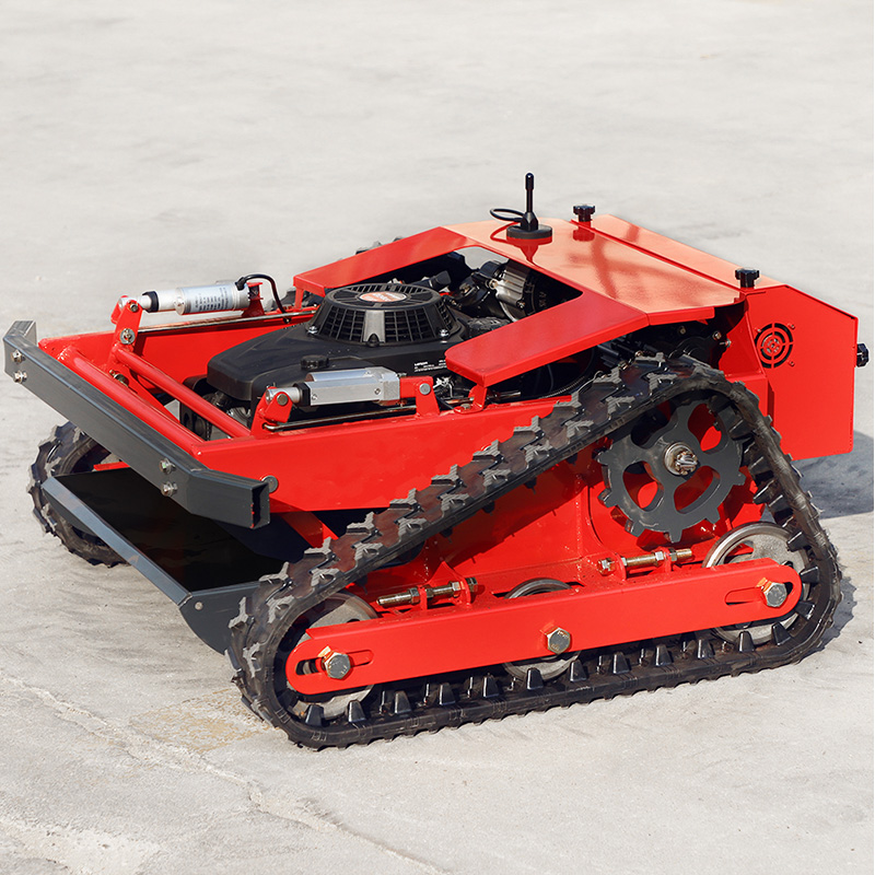 جزازة العشب عن بعد