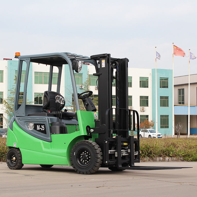 رافعة شوكية للإيجار بالقرب مني