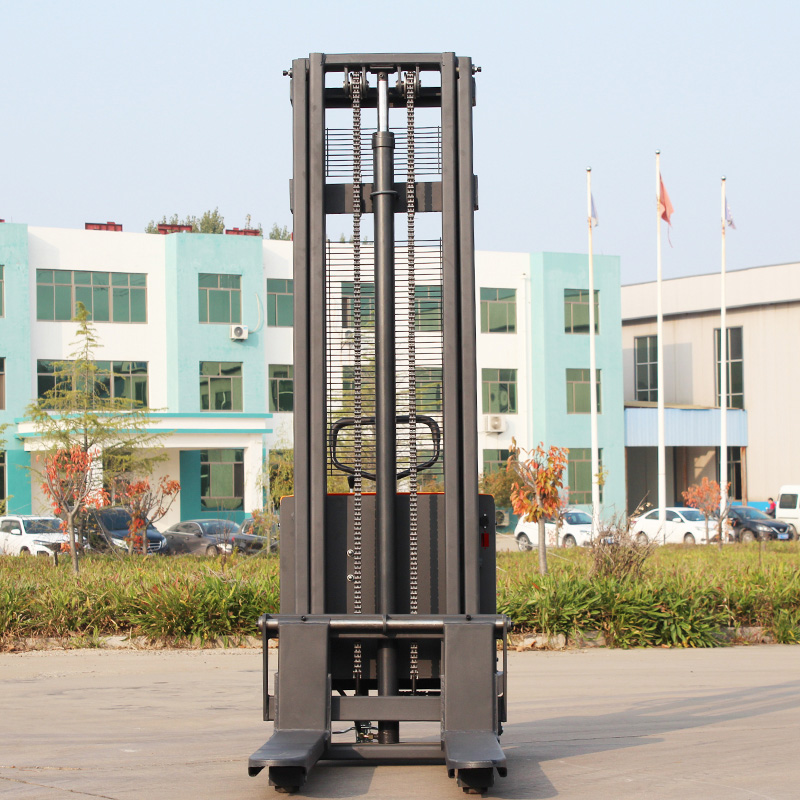 المعبئات الكهربائية