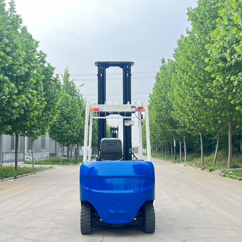 رافعة شوكية 1.5 طن