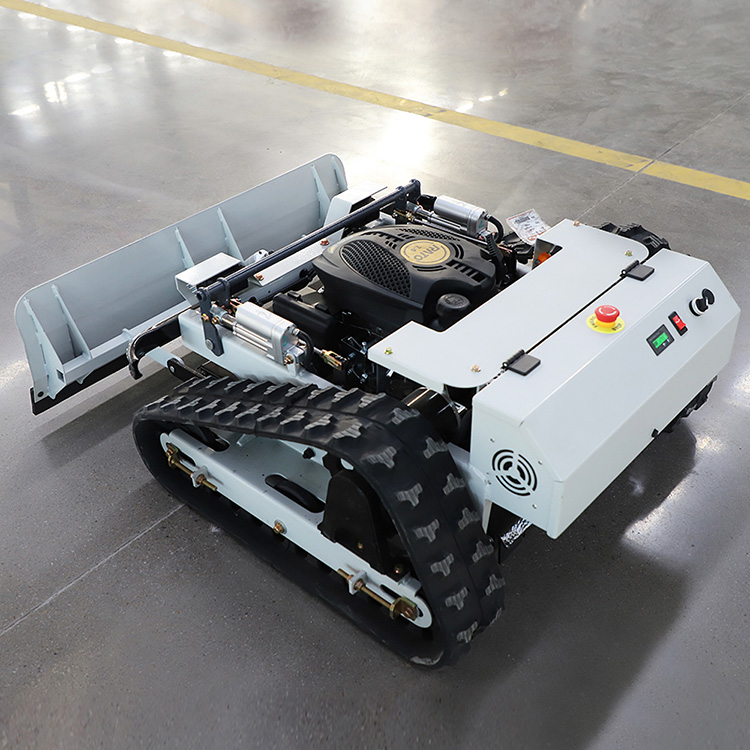 آلة قص العشب