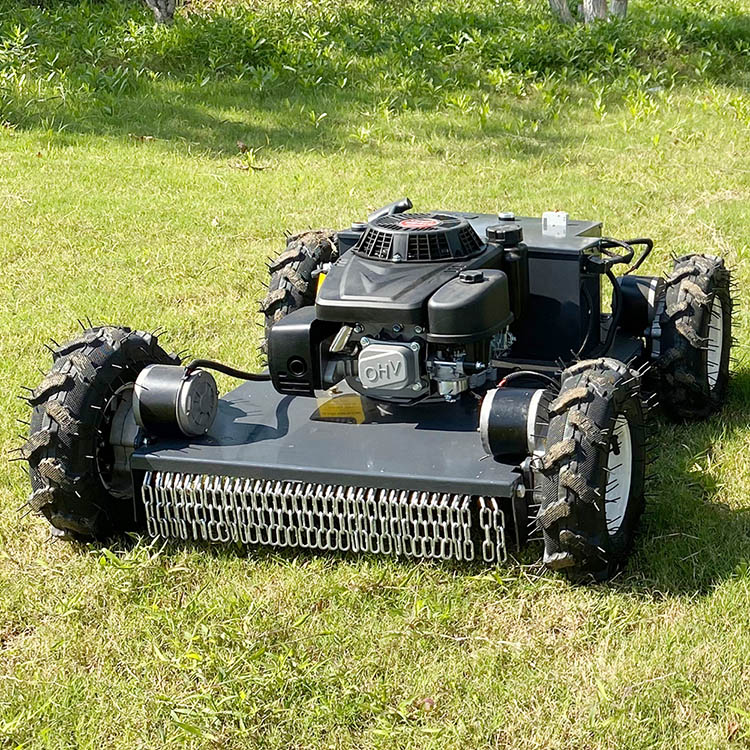 جزازة العشب ذات العجلات