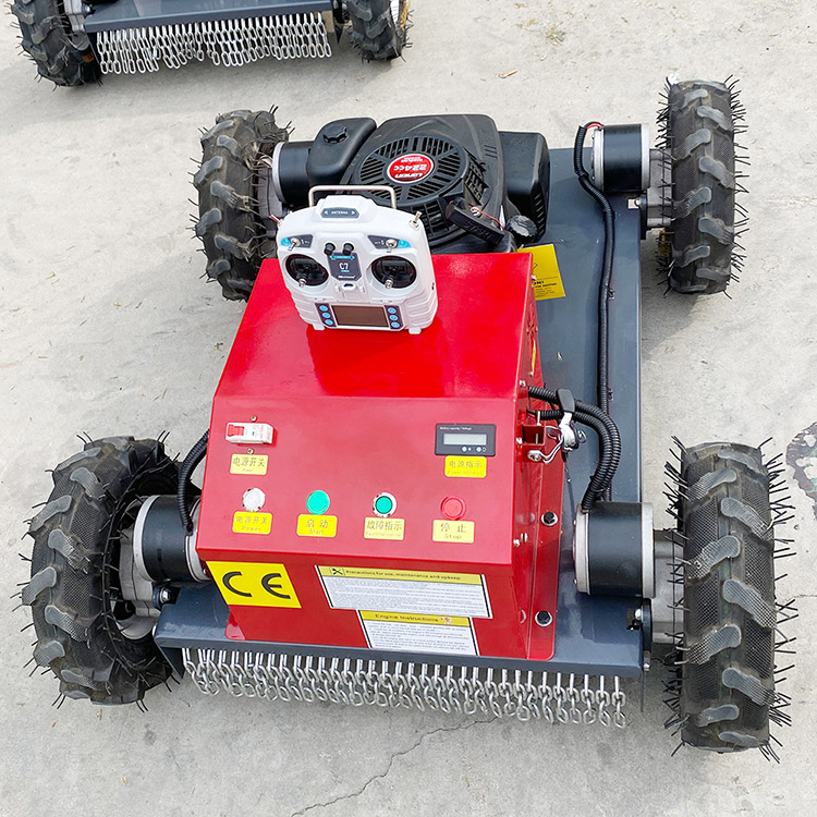 جزازة العشب ذات العجلات