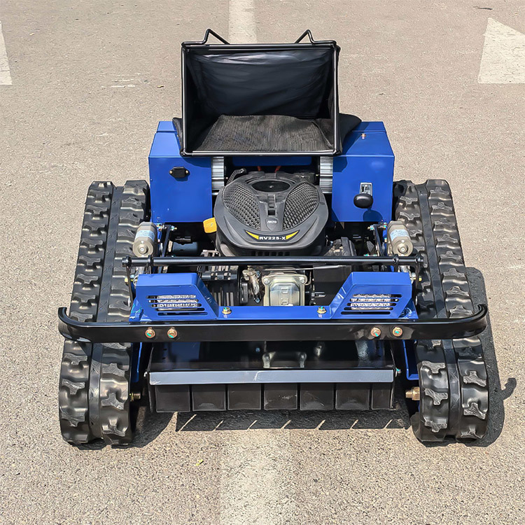 ماكينة العشب