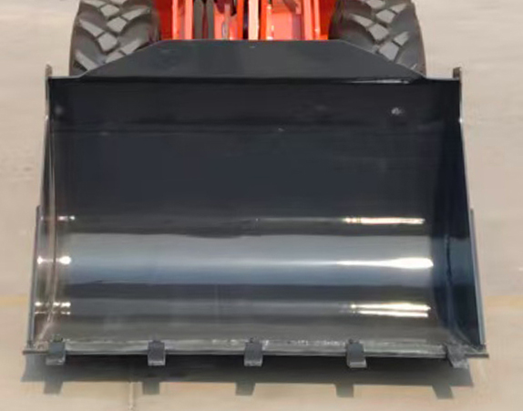 الجرافة ذات العجلات المدمجة