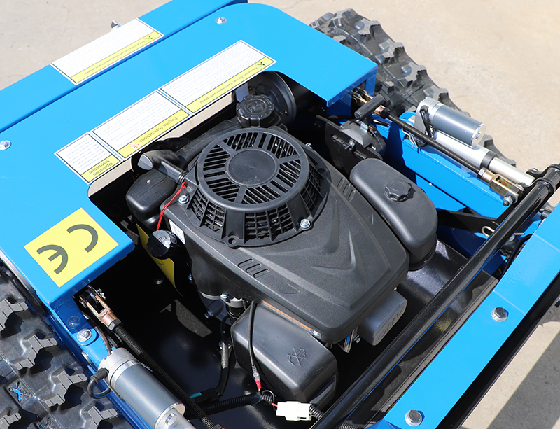 جزازة العشب ذاتية الدفع.jpg جزازة العشب ذاتية الدفع.jpg