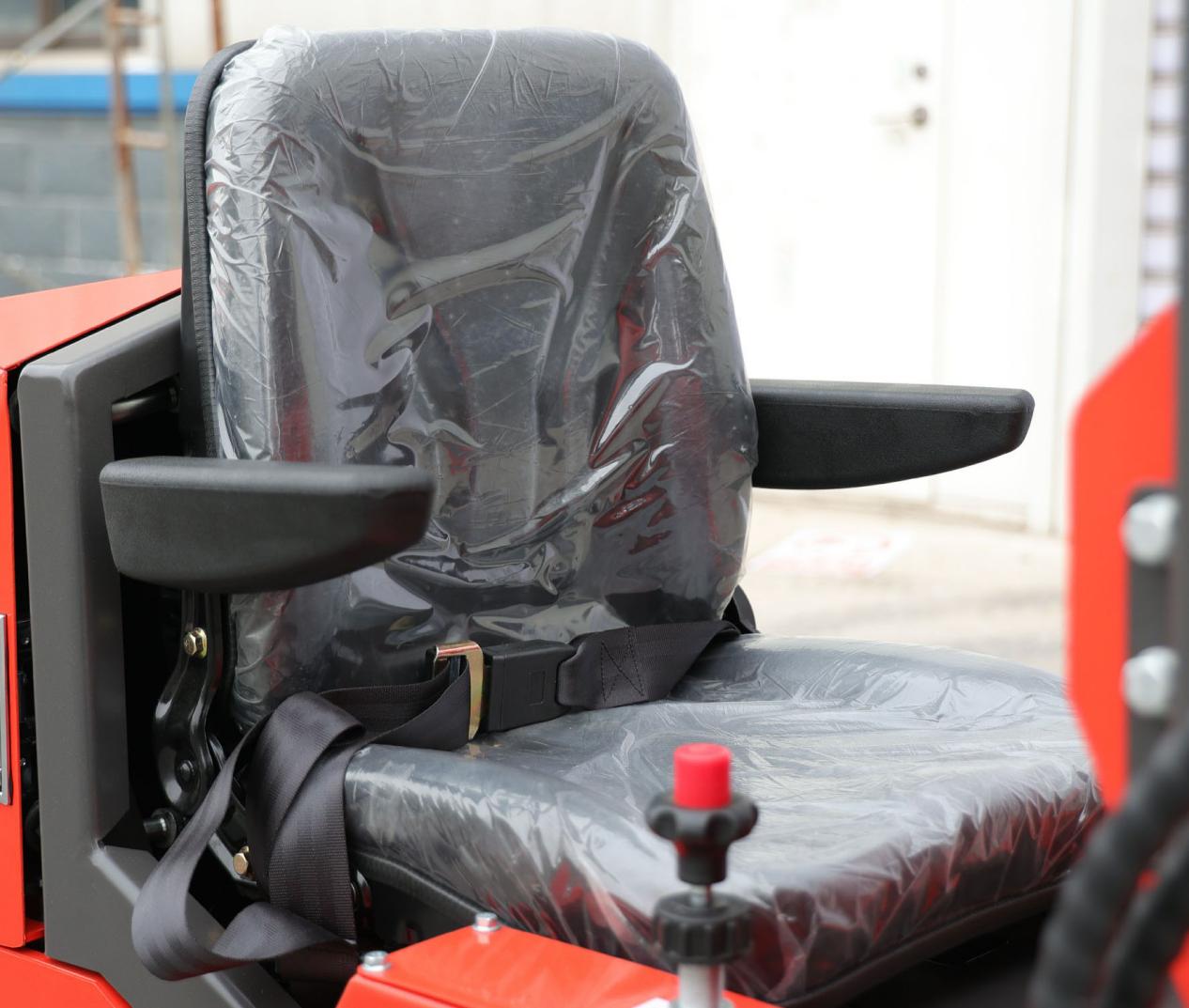 مسارات فولاذية للجرافات ذات التوجيه الانزلاقي مسارات فولاذية للجرافات ذات التوجيه الانزلاقي