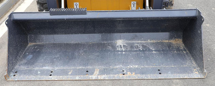 1755843948707354.jpg بدون عنوان-1_03.jpg