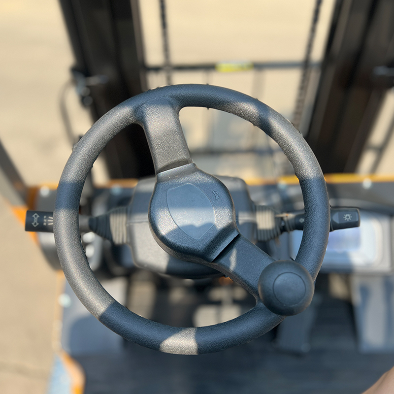 سعر الرافعة الشوكية الكهربائية